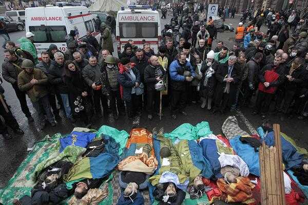 烏克蘭 protesters-killed-in-Kievs-Independence-Square-02a